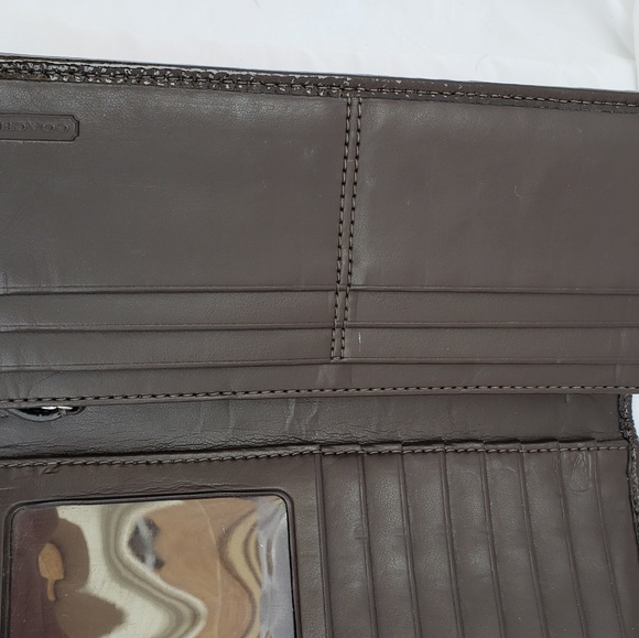 Coach Wallet, Large - Picture 6 of 6